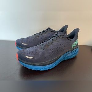 Hoka Clifton 8